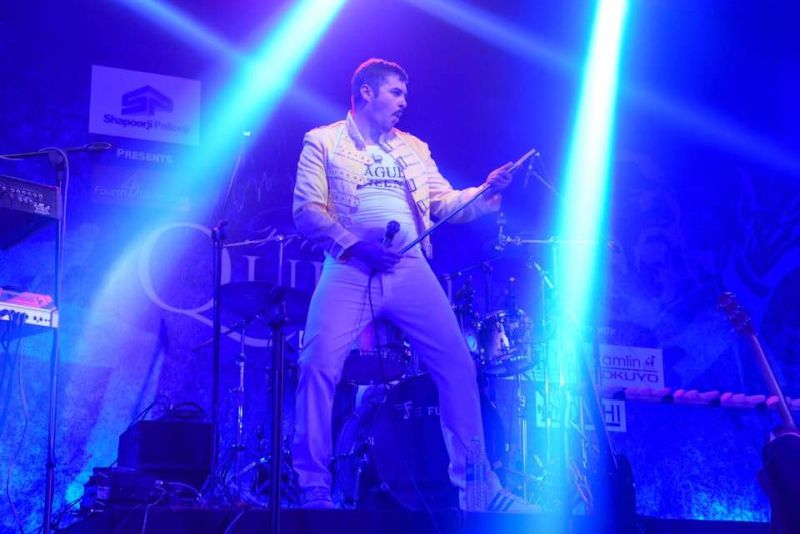5c51ff193e8e4-freddiemercury1.jpg
