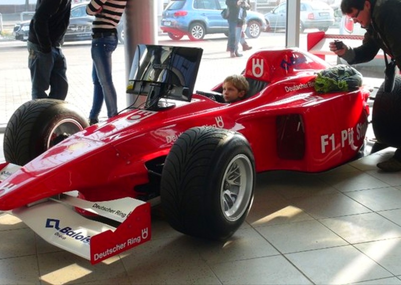 646d17003e42c-simultorformule4.jpg